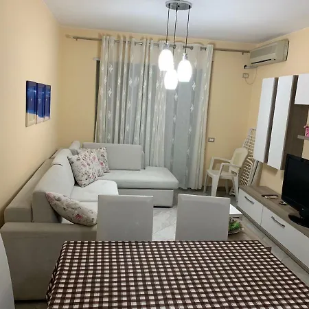 Beach Rruga E Agaveve Δυρράχιο